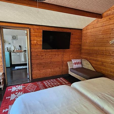 Вилла Loft & Log House Окаяма Экстерьер фото
